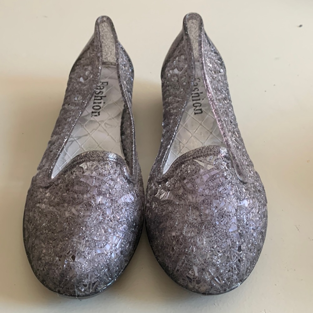 Women’s shoes
